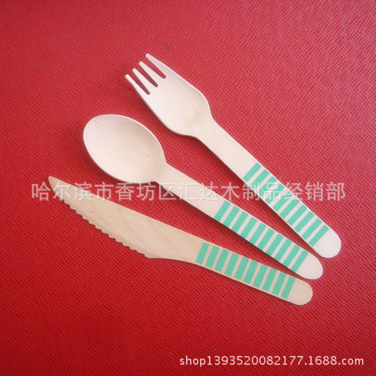 供应刀叉勺 一次性木刀叉勺 彩色刀叉勺 西餐木质刀叉勺图片