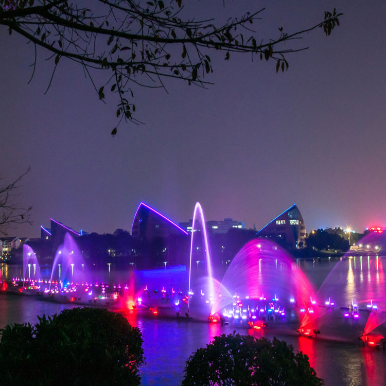 黑龙江湖面摇摆喷泉大型广场音乐喷泉音乐喷泉设计厂家
