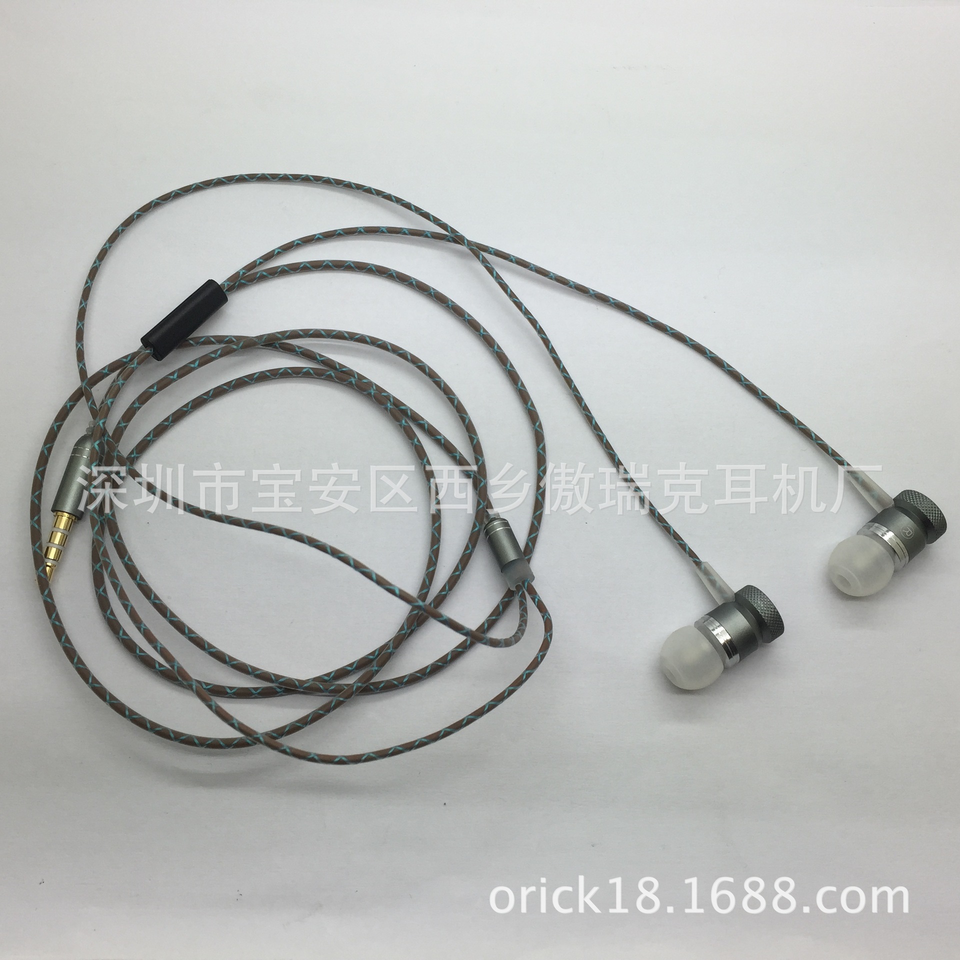 金属耳机工厂家批发定做供应金属螺纹耳机蛇皮线带麦金属高端耳机图片