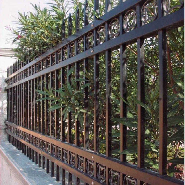 孝中 锌钢护栏质量要求 锌钢护栏自动冲床 锌钢护栏配件防水圈图片