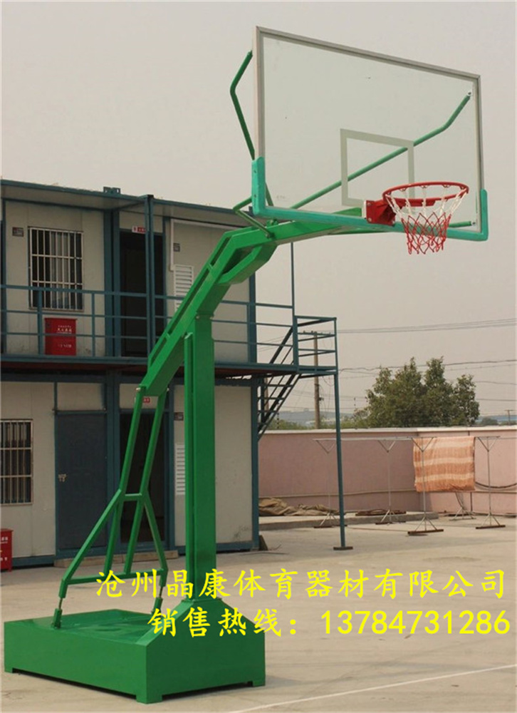 齐齐哈尔晶康牌配置钢化玻璃篮板方管固定式篮球架高度标准图片
