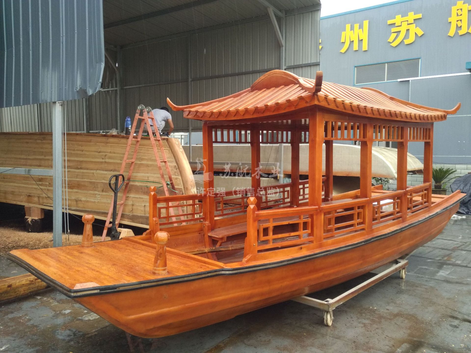 木船出售 定制6人仿古手划船休闲旅游乌篷游船 电动观光船示例图8