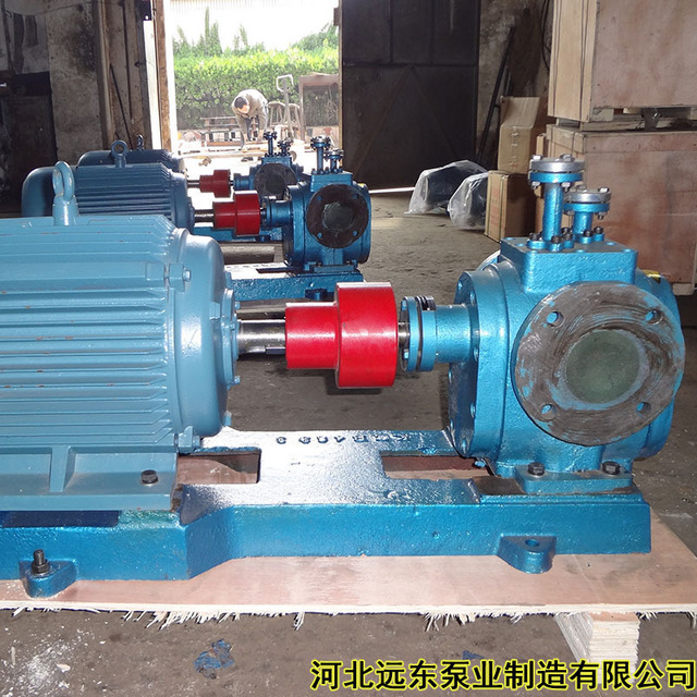 胶粘剂输送泵RCB-2保温齿轮泵口径25,吸入真空高度3米保证质量，是对社会的承诺