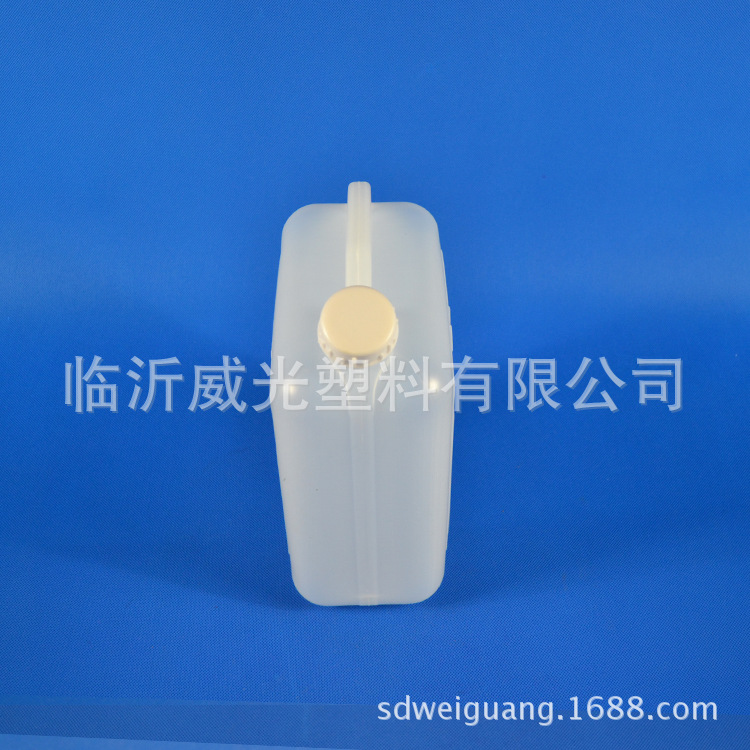WG5L-5公斤白色提手便携桶 水桶 一次性白酒桶 薄款塑料桶示例图5