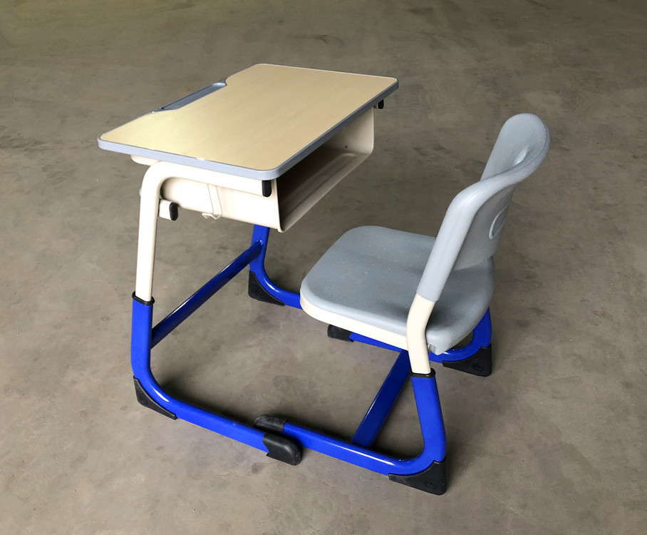 C型升降课桌椅弧形多功能媒体室互动PBL教室课桌椅示例图4
