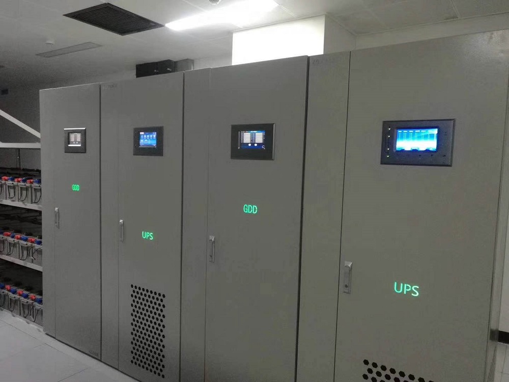 三相交流不间断电源 100千瓦UPS电源 工业级UPS不间断电源 持续供电90分钟