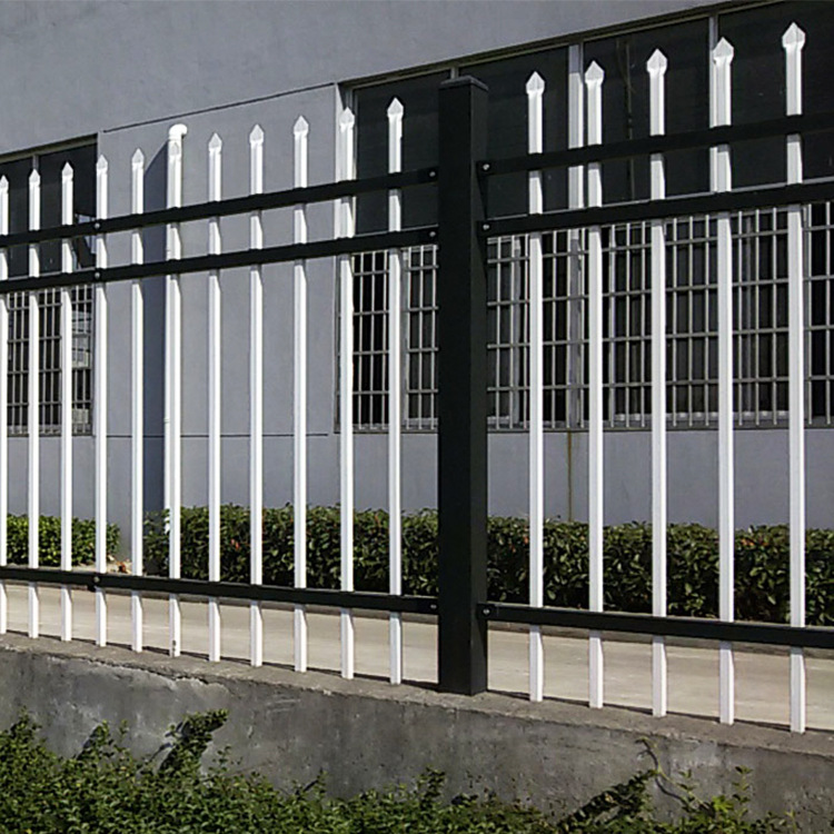 厂家直销热镀锌喷塑防护栏小区别墅围墙护栏学校庭院围栏可定制