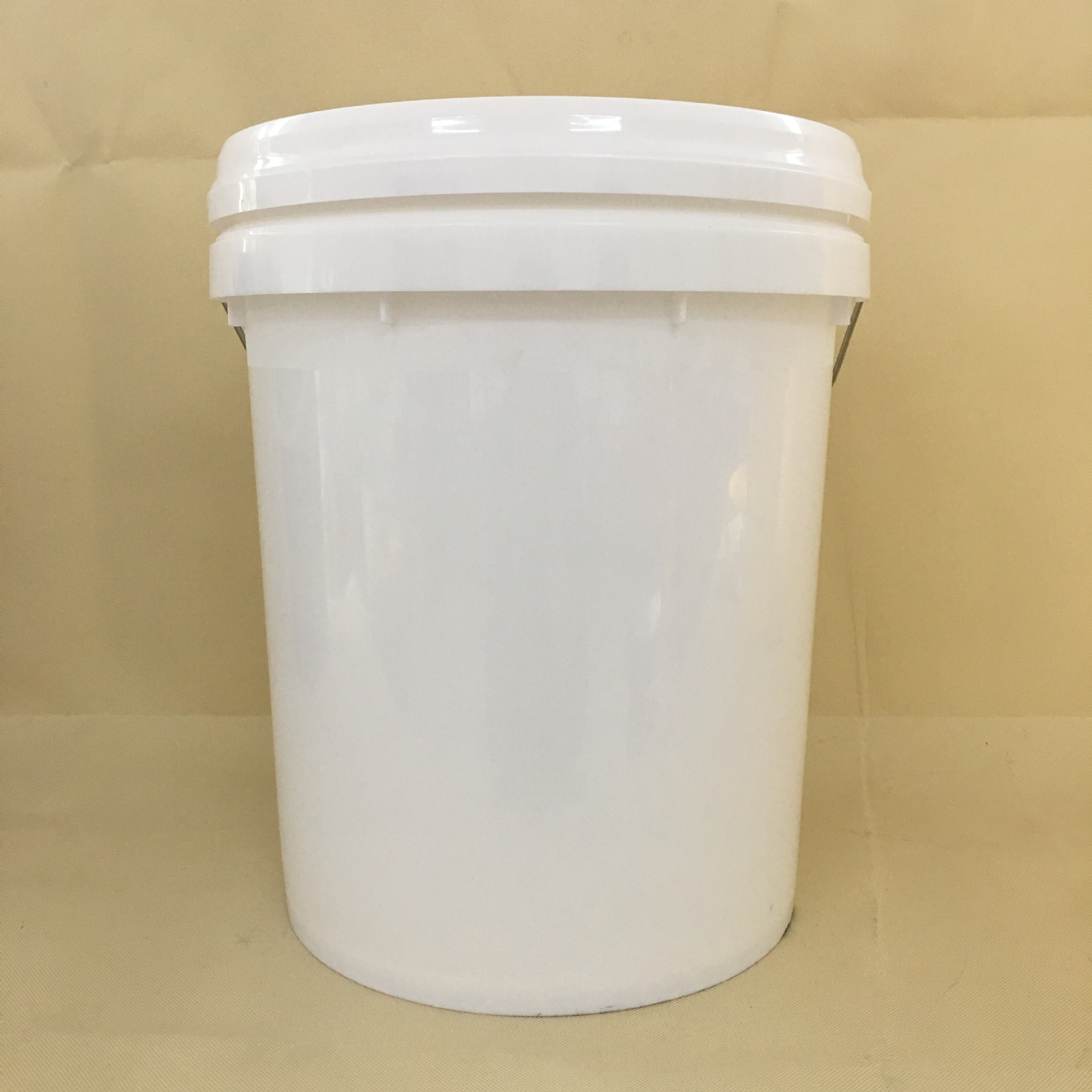 塑料桶厂家18升塑料桶 防冻液桶 涂料桶 化工桶示例图5