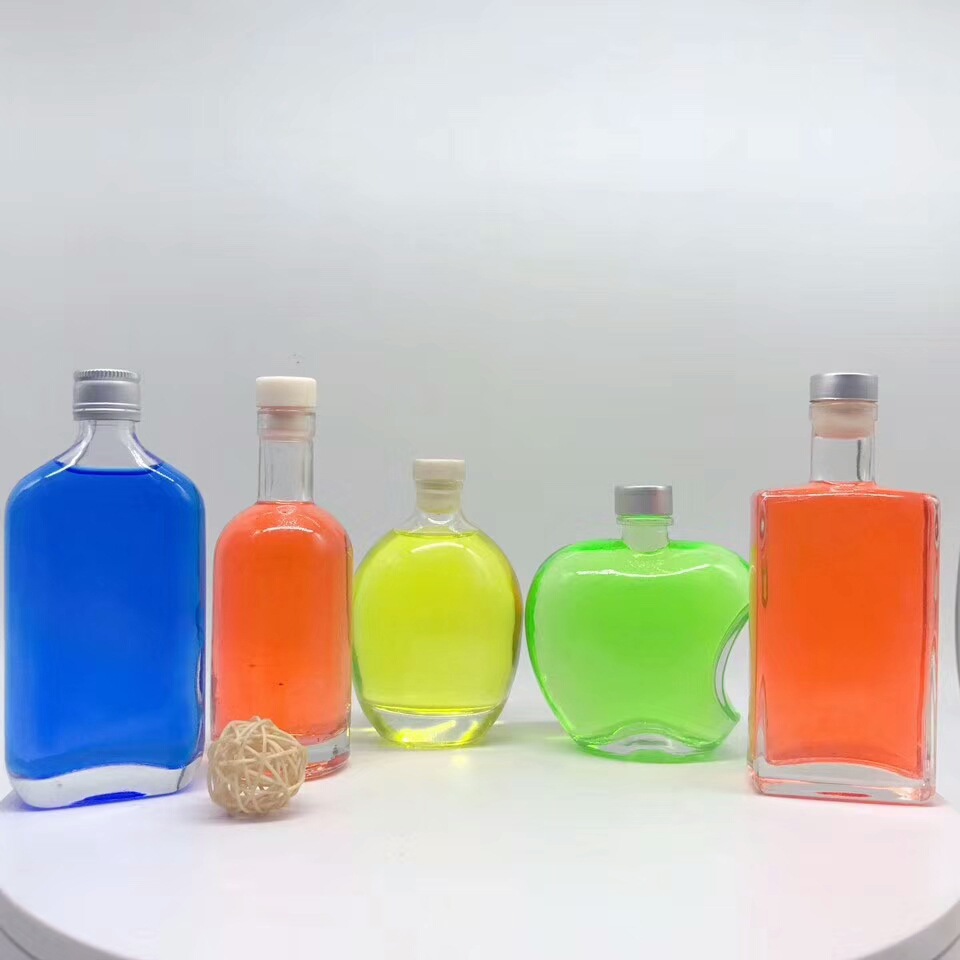 新款创意个性晶白料酒瓶 绑捆白酒瓶 半斤装玻璃酒瓶子示例图5