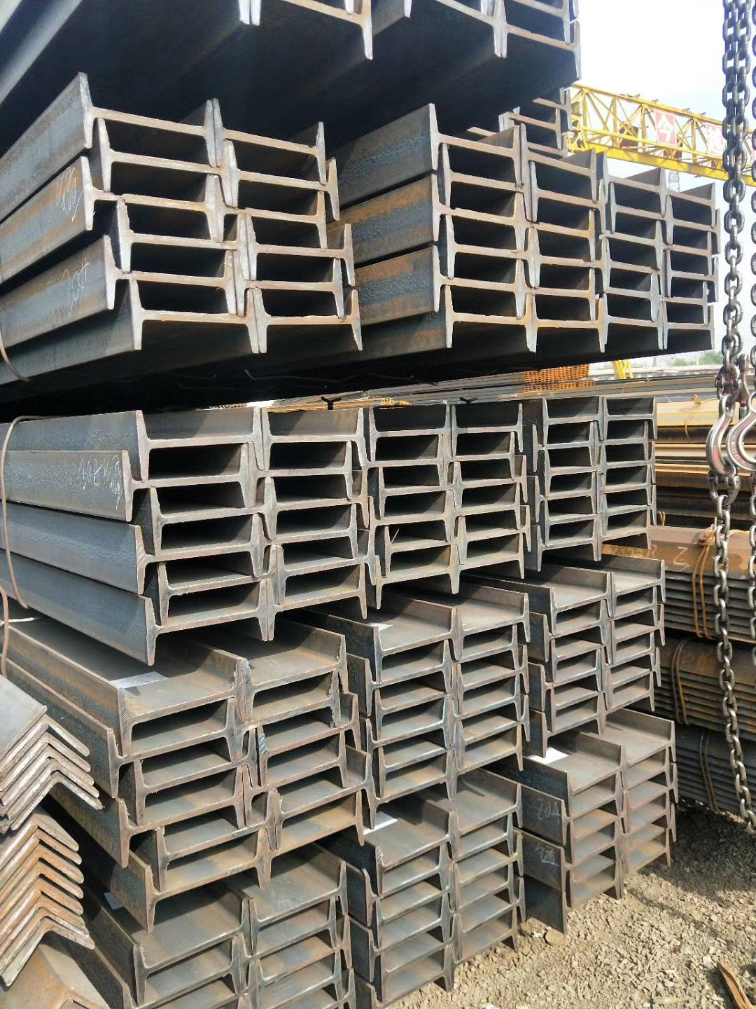 上海Q235B热轧工字钢 钢结构厂房搭建工字钢 钢结构桥梁工字钢现货批发