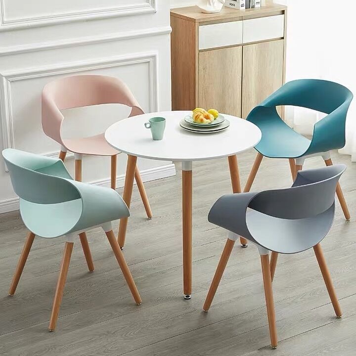 奶茶店桌椅组合 休闲塑料椅 东莞PP塑胶餐椅 PP环保塑料椅 可叠放塑料椅 中餐厅桌椅