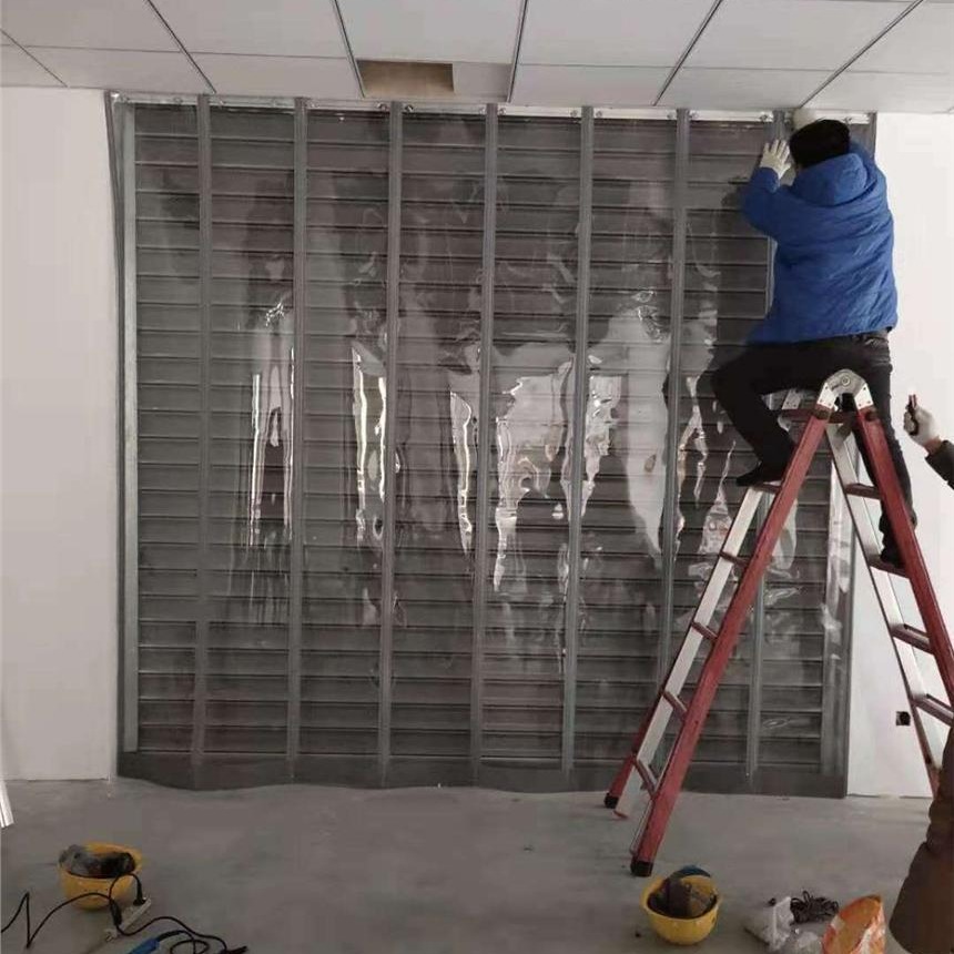 定制磁吸透明PVC软门帘  磁性透明隔断帘商场家用图片