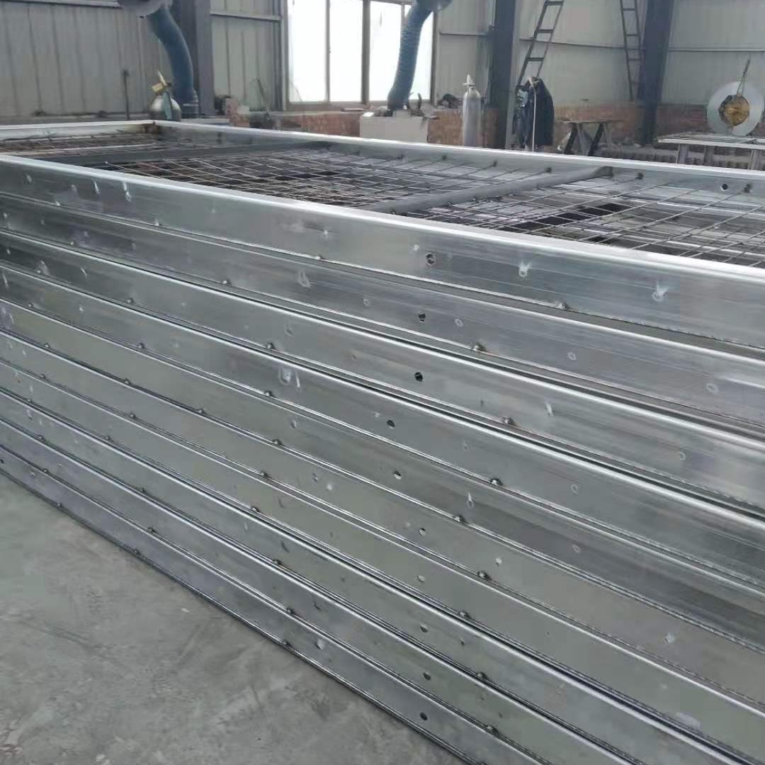 钢骨架轻型板 众来钢骨架轻型板厂家 钢边框保温隔热轻型板厂家