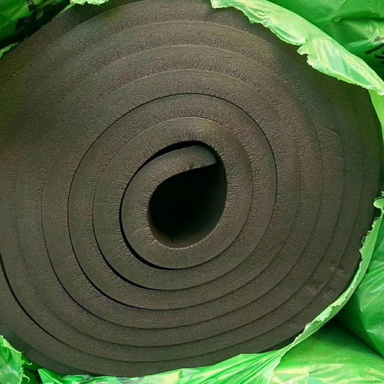 平滑表面抗撕裂B2级橡塑保温板 华章 厂家现在现货批发优惠价格