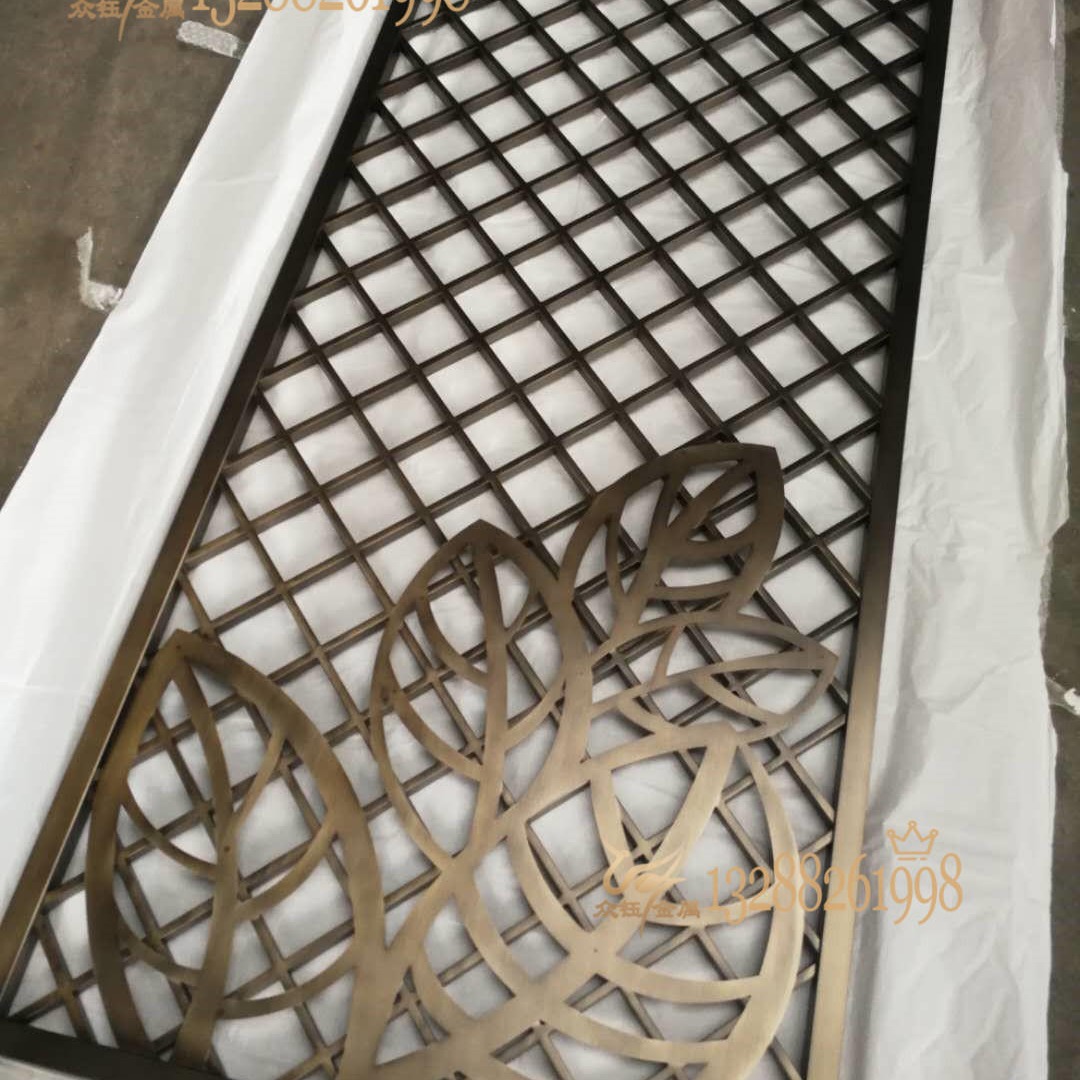 不锈钢焊接中式花格屏风 拉丝高端厚板镂空造型不锈钢屏风