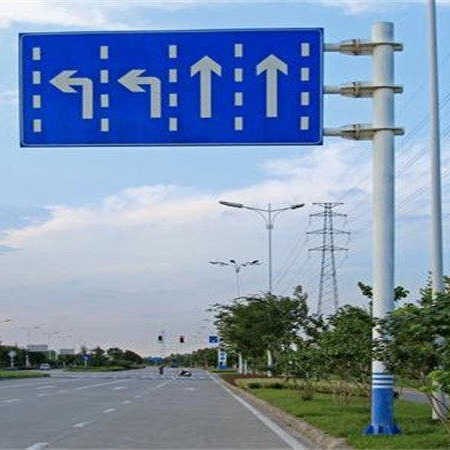 高速公路标志杆 利勃港通交通标志杆 标志杆生产厂家