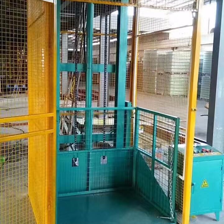 小型升降机 4米升降货梯价格 聊城市 济南启运机械厂家 载货电梯 固定式升降台