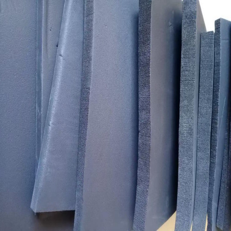 新皓橡塑保温板 高密度黑色发泡橡塑板 不燃隔音橡塑海绵板