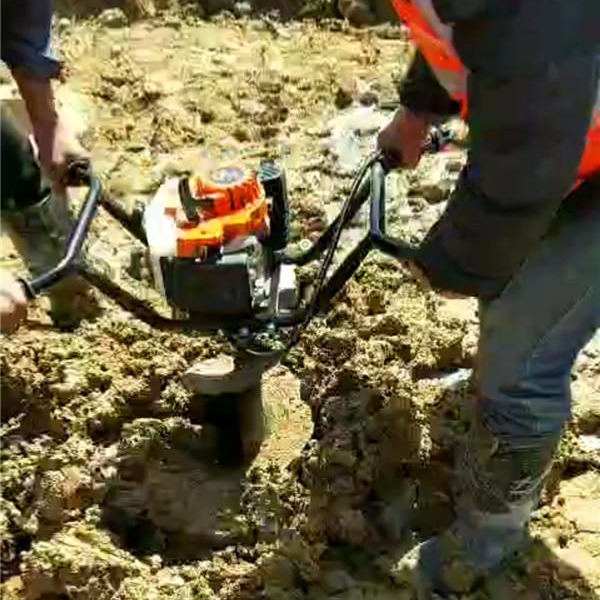 邯郸掏桩孔泥巴的工具 清桩取土机 螺旋掏桩机快速