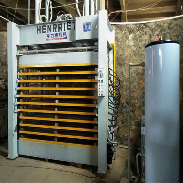 厂家直销热压机 空气源加热热压机  不锈钢门厂十层50吨热压机 木工热压机