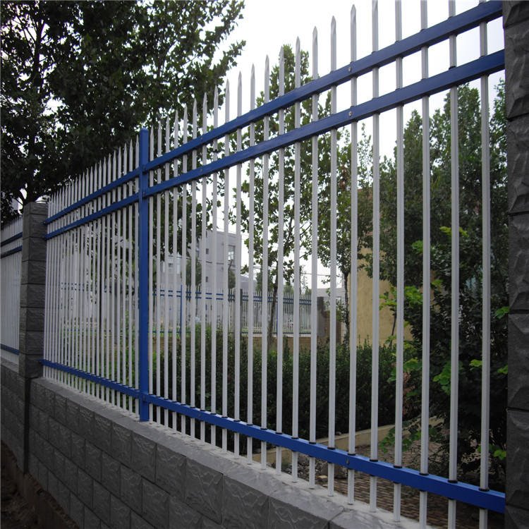 厂家直销护栏  围墙护栏  桥梁    锌钢护栏