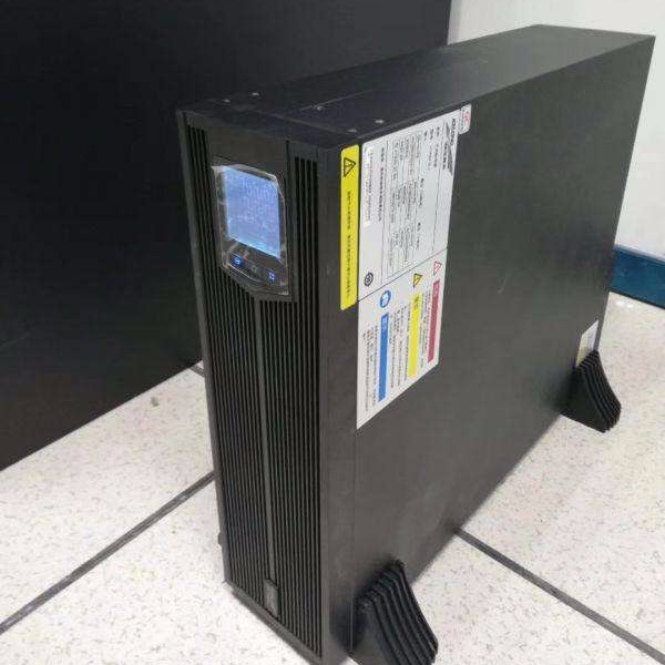 科华UPS电源 科华YTR1102L-J 2KVA/1800W在线高频机房稳压UPS不间断电源