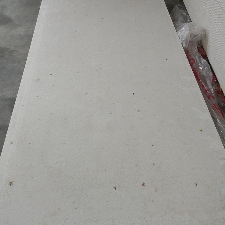 湖南湘西硅酸钙板 绿筑轻质硅酸钙板 硅酸钙装饰板 厂家供应