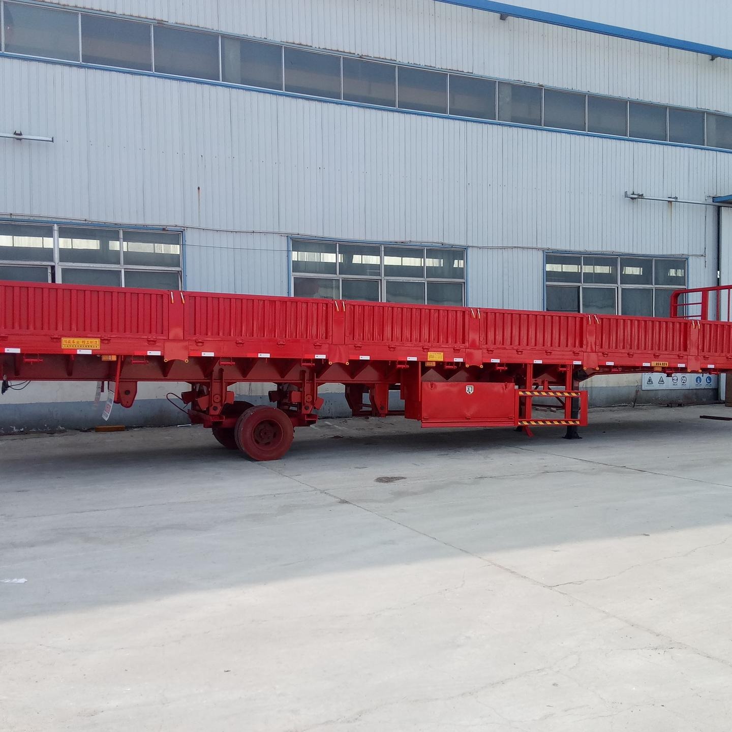 货箱长度可选  式低平板半挂车 梁运 轻量化设计 11米高强度半挂车图片