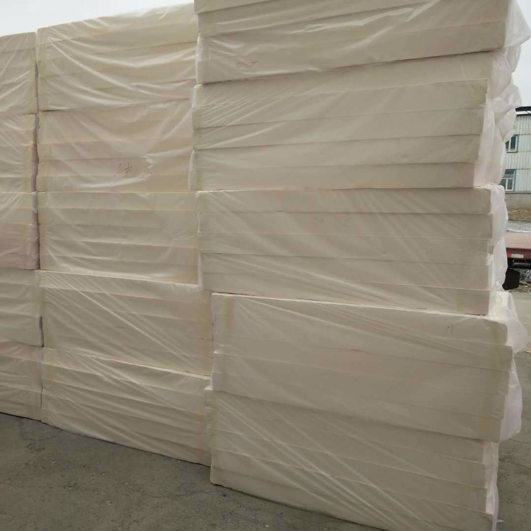 改性酚醛板厂家 外墙保温酚醛板 B1阻燃酚醛板 容重可定做 普通酚醛板现货销售图片
