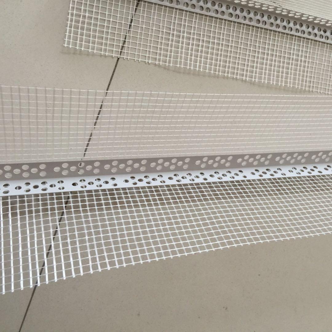 新型的墙角保温护角，鼎天护角网厂，PVC现货护角线图片