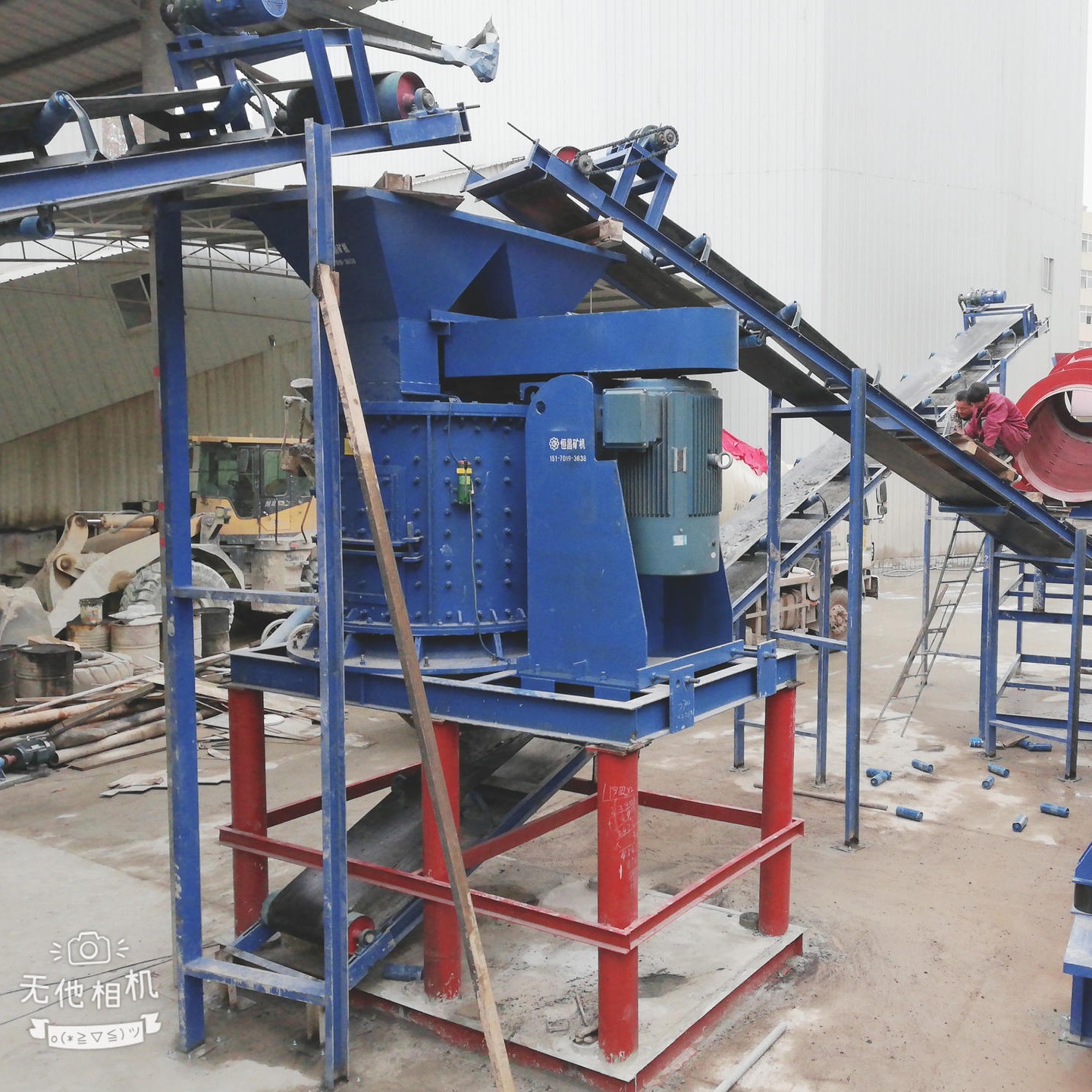 厂家供应立式制砂机设备 鹅卵石破碎机 石料制砂机械 石子粉碎机 制沙生产线