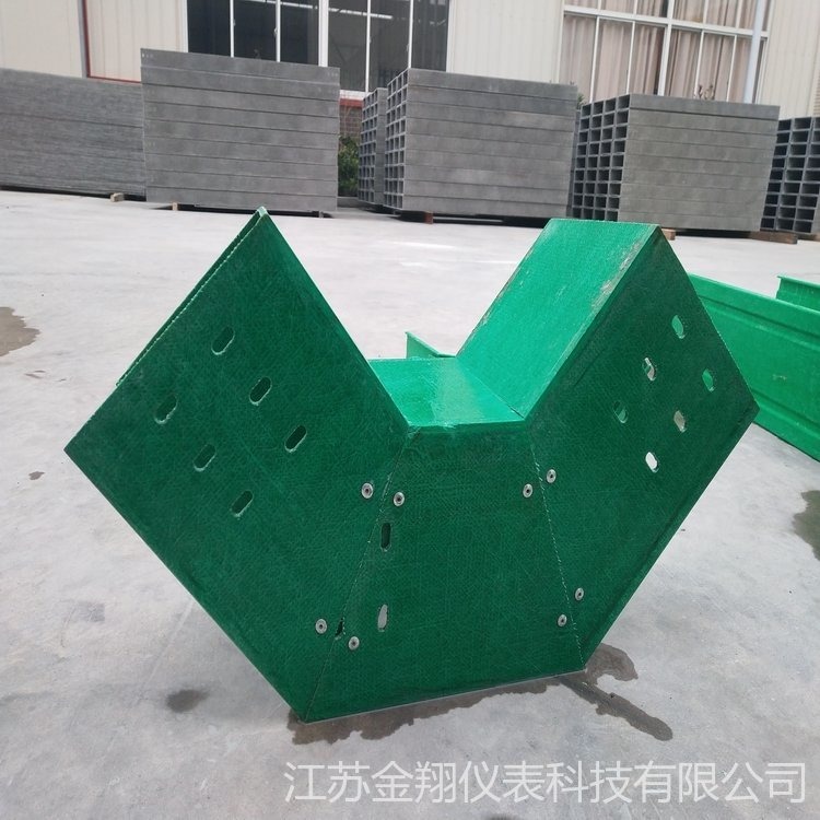 供应XQJ-ZBQ-T-02A上海玻璃钢桥架 水平弯通 水平三通