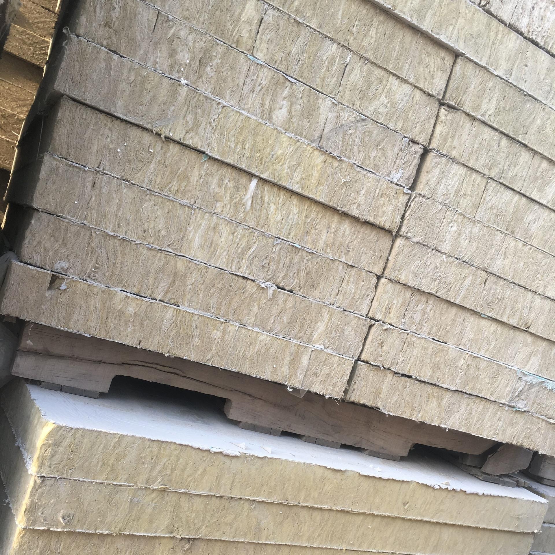 犇腾岩棉复合板供应 岩棉复合板 外墙保温岩棉复合板 国标岩棉复合板 玄武岩岩棉复合板图片