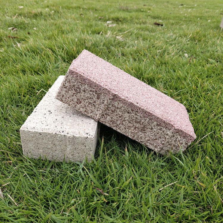 厂家宁彤直供陶瓷透水砖广场园林砖支持定制海绵城市用砖