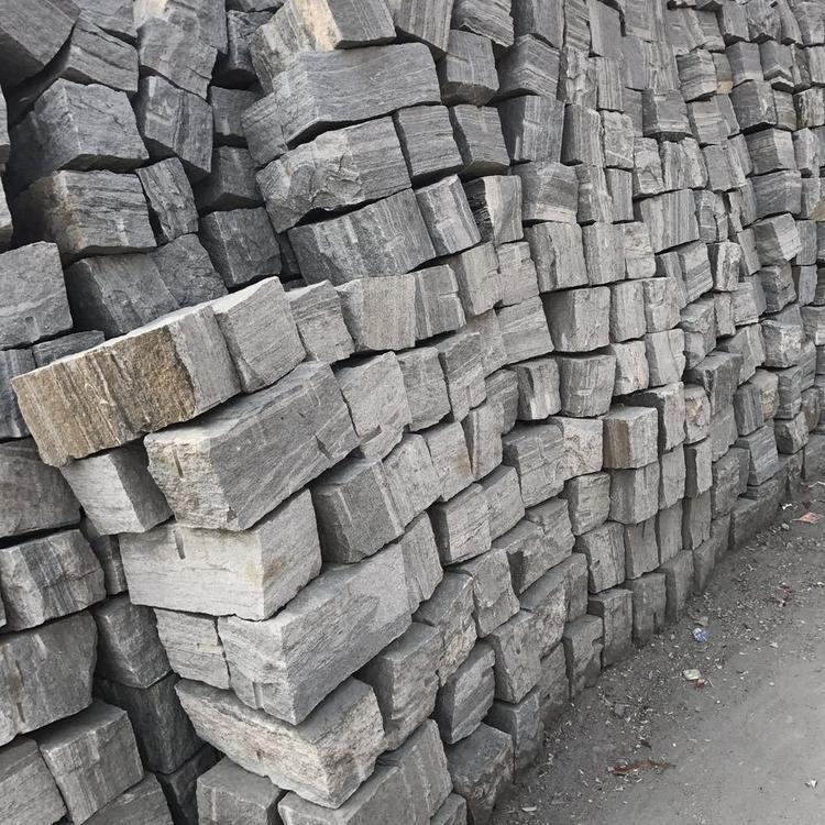 天然砌墙石 质量保障 富祥 价格便宜 园林挡墙石 大中小驳岸护坡石