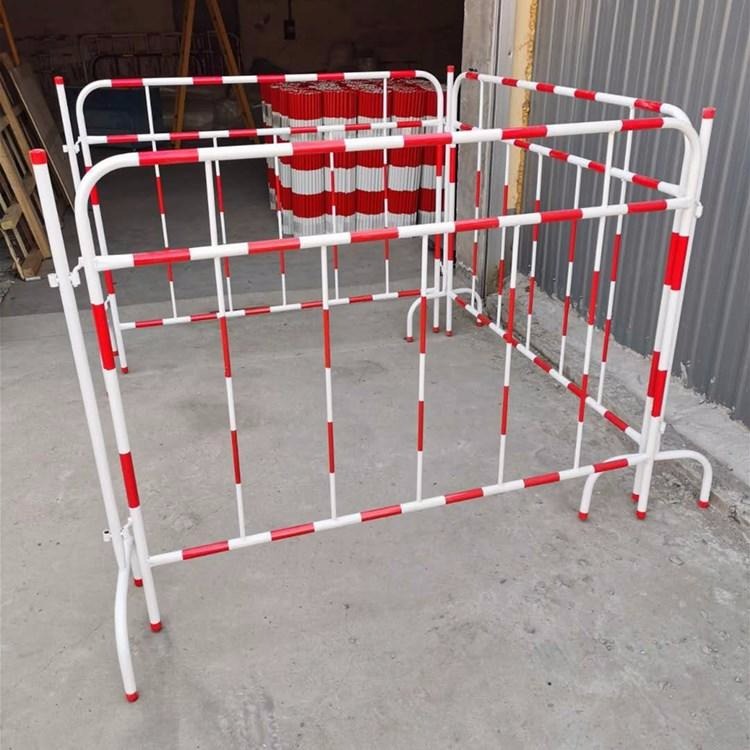 铁马护栏厂家 英威铁质组装式护栏 铁马围栏 WL-YW隔离围栏图片