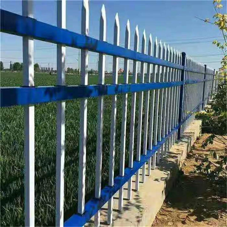 铁艺护栏围栏热镀锌栏杆围栏锌钢护栏围墙栅栏绿化栏围栏隔离栅栏图片