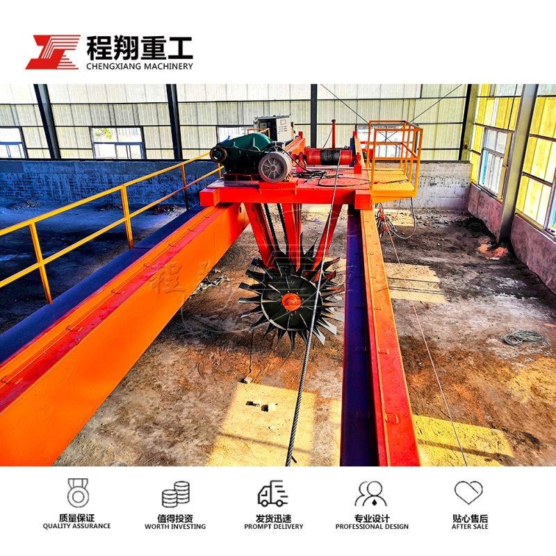 cxzg叶轮翻堆机跨度18米 轮盘可横向行走适合大型有机肥加工厂使用