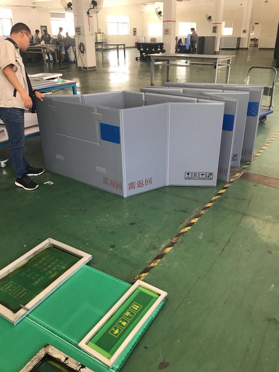 源头工厂亳州汽车零部件大型可折叠围板箱 物流运输围板箱围板箱厂家