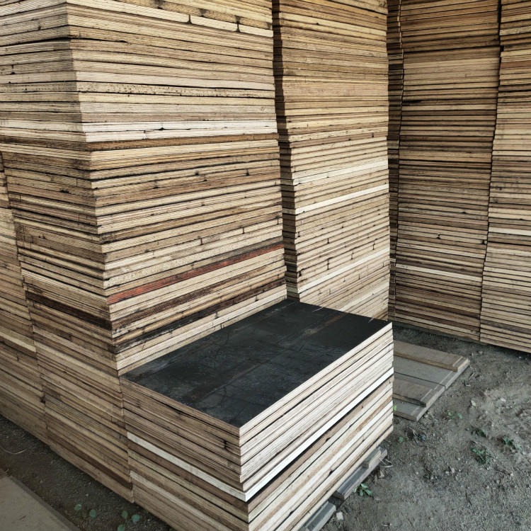 山东德成砖机托板厂 砖机托板竹胶板 砖机竹胶板尺寸定制