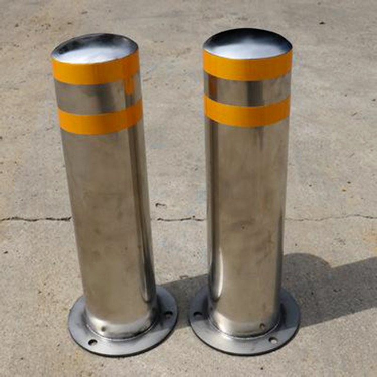 河南防撞柱定做 镀锌钢管警示柱联系方式 格拉瑞斯
