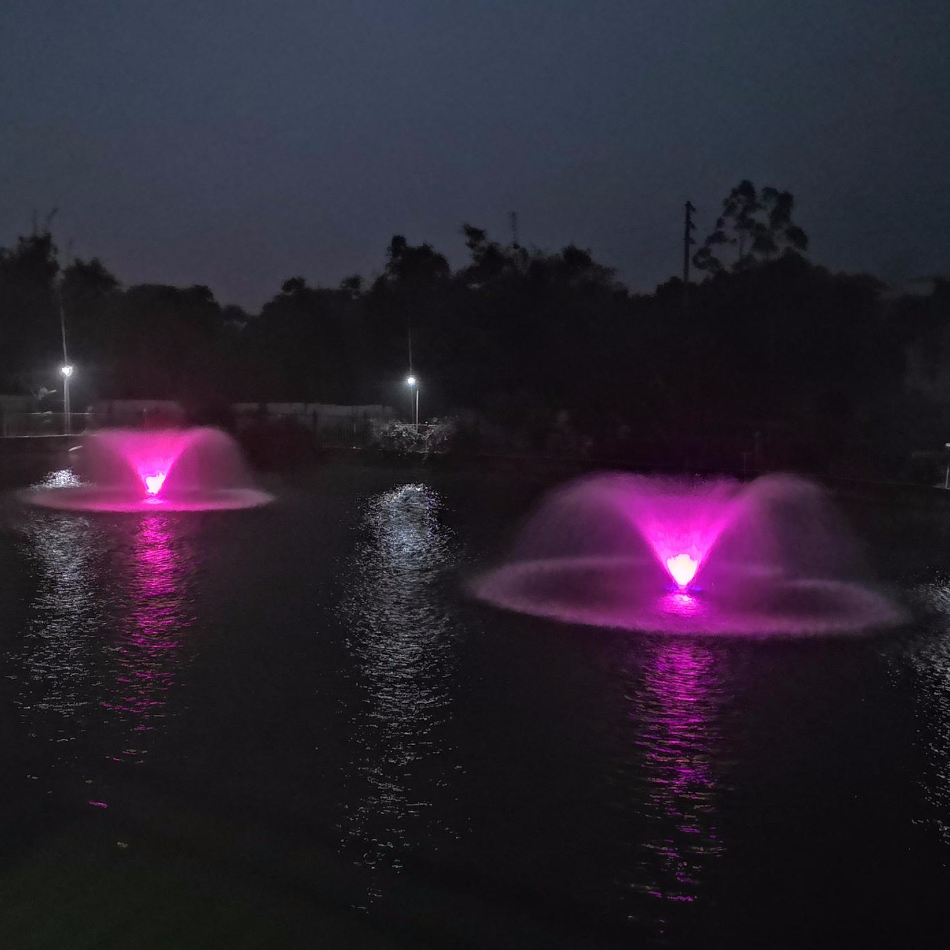 高尔夫球场湖泊水处理喷泉曝气机 景观水喷泉