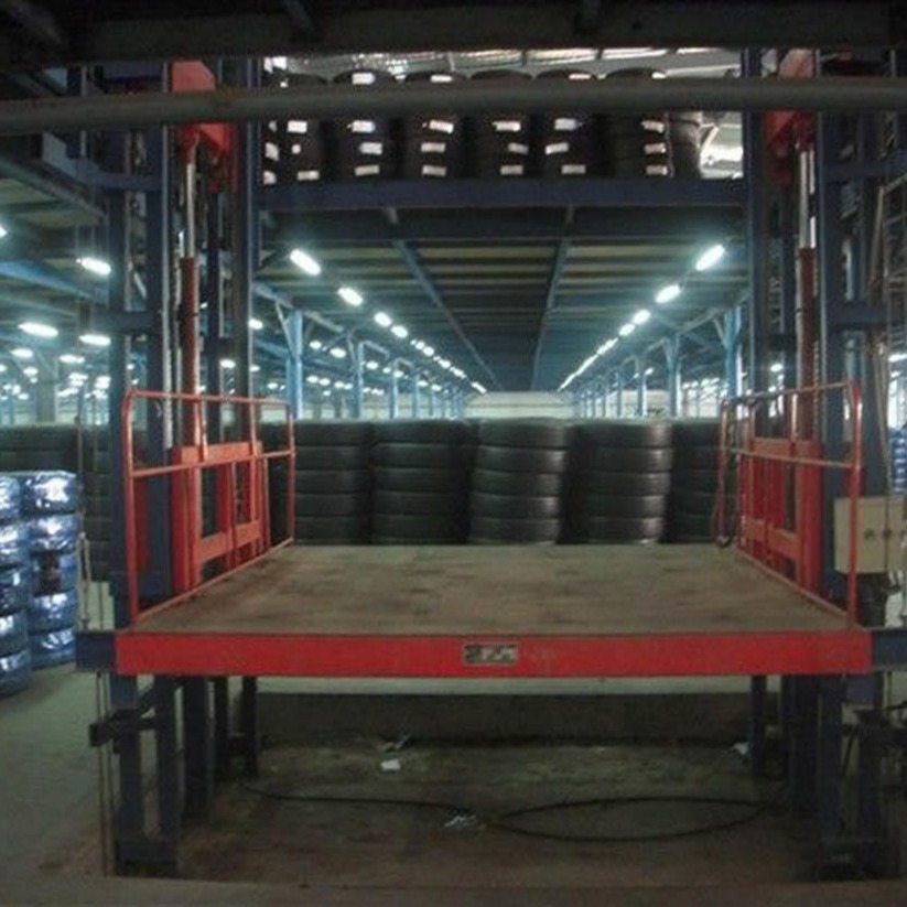 工业园2-15米升降台 载货电梯 液压式货梯 阎良区启运升降机械厂家