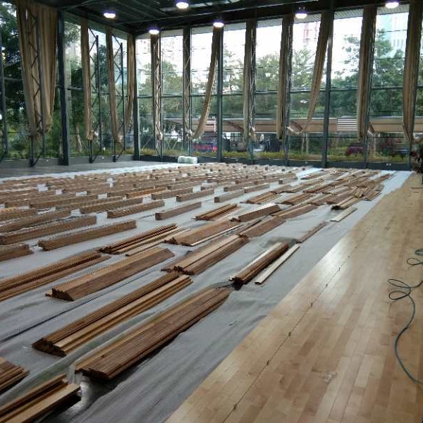 文昌双鑫体育 体育场馆专用木地板 体育木地板 体育实木地板 体育运动木地板 体育馆木地板厂家
