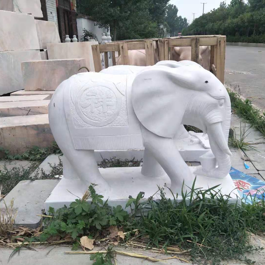 专业雕刻石雕大象 青石大象 富祥 定制雕刻大象石材雕刻 吉祥卷鼻瑞兽石象摆件图片