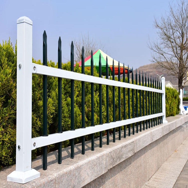 满星实业供应 pvc塑钢护栏 庭院围栏 pvc草坪护栏 塑料栅栏 白色花园围栏