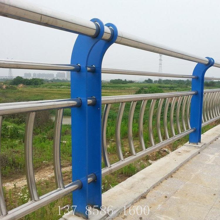 201不锈钢复合管桥梁护栏 城市桥梁防撞护栏价格 不锈钢桥梁护栏规格