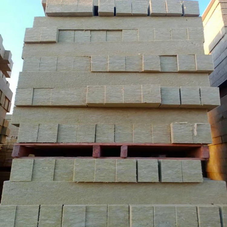 悦盈供应各种型号岩棉保温板 幕墙工程的岩棉板安装施工
