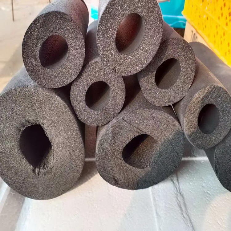 带铝箔橡塑保温管 华美 节能保温无污染橡塑管 促销橡塑海绵管