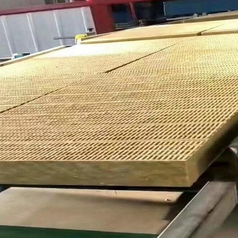 大型流水线机制岩棉复合保温板    140kg/m3岩棉板价格  厂家批发保温岩棉板